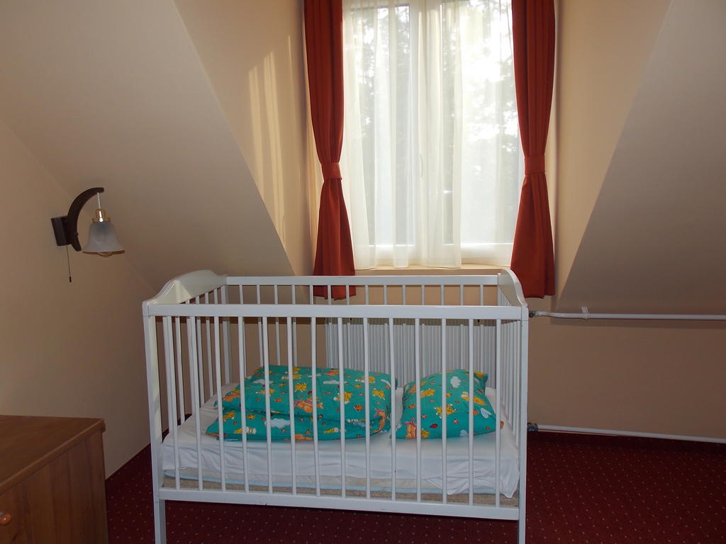 Hotel Family Balatonföldvár Esterno foto