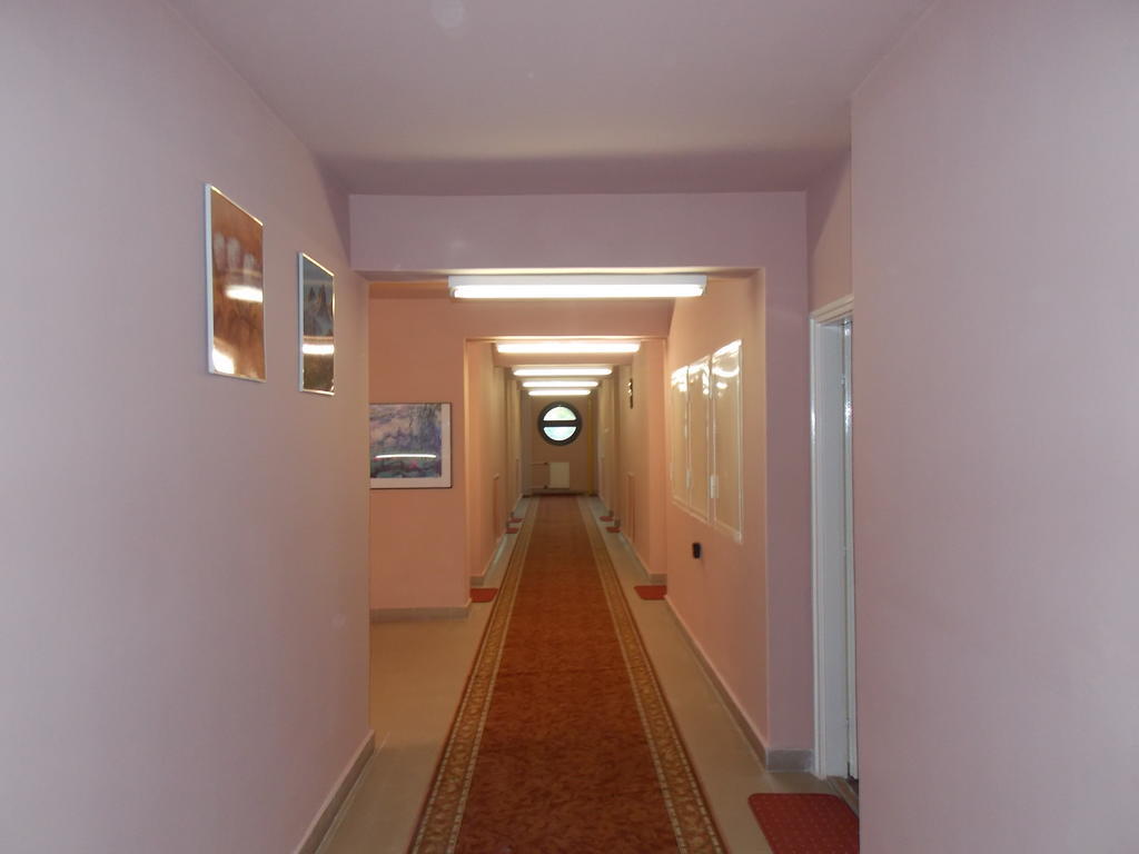 Hotel Family Balatonföldvár Esterno foto