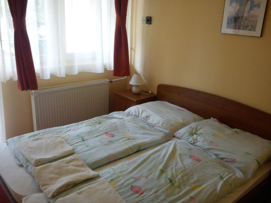 Hotel Family Balatonföldvár Esterno foto